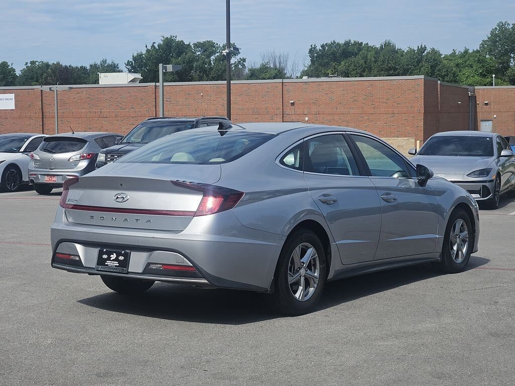 Used 2023 Hyundai Sonata SE Sedan