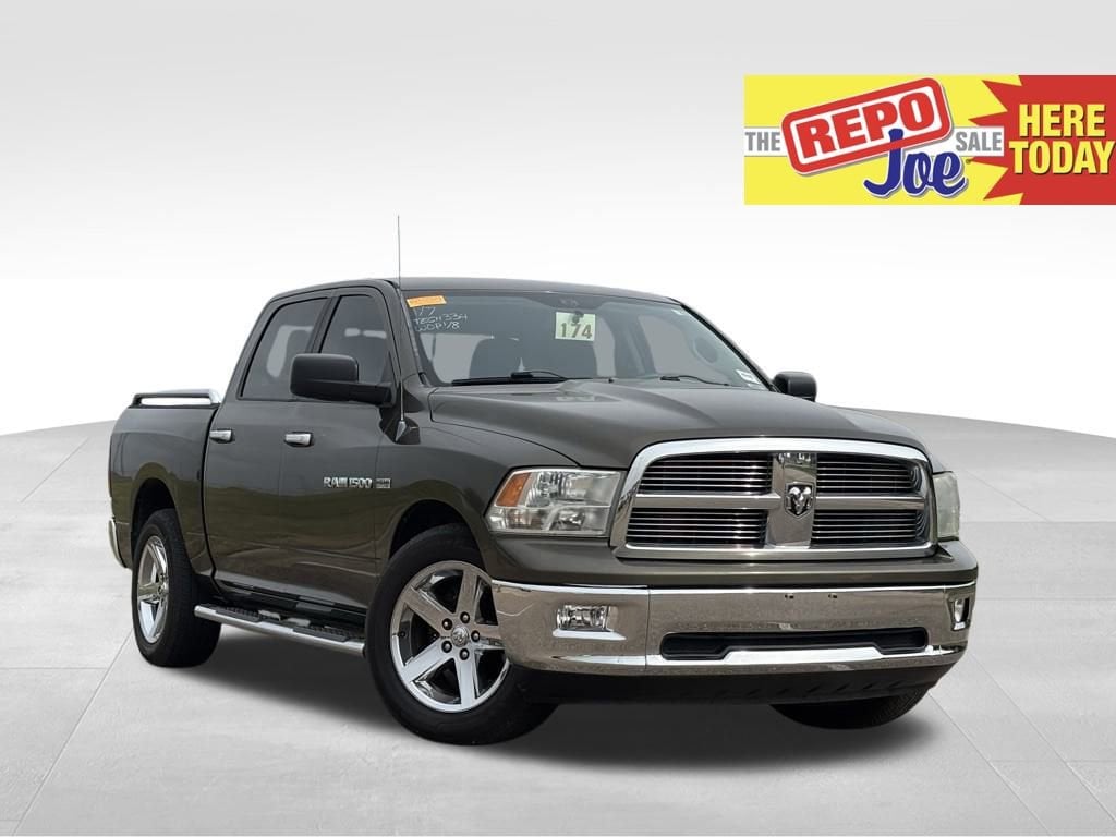 2012 RAM 1500 SLT Crew Cab