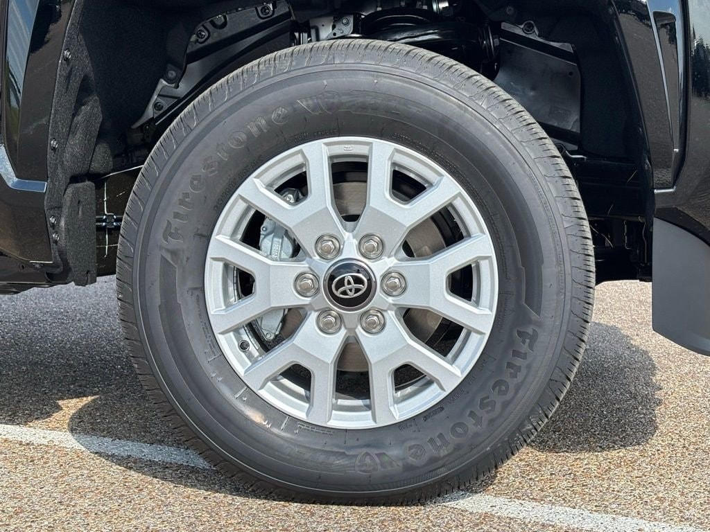 2026 Toyota Tacoma SR5 - Photo 8