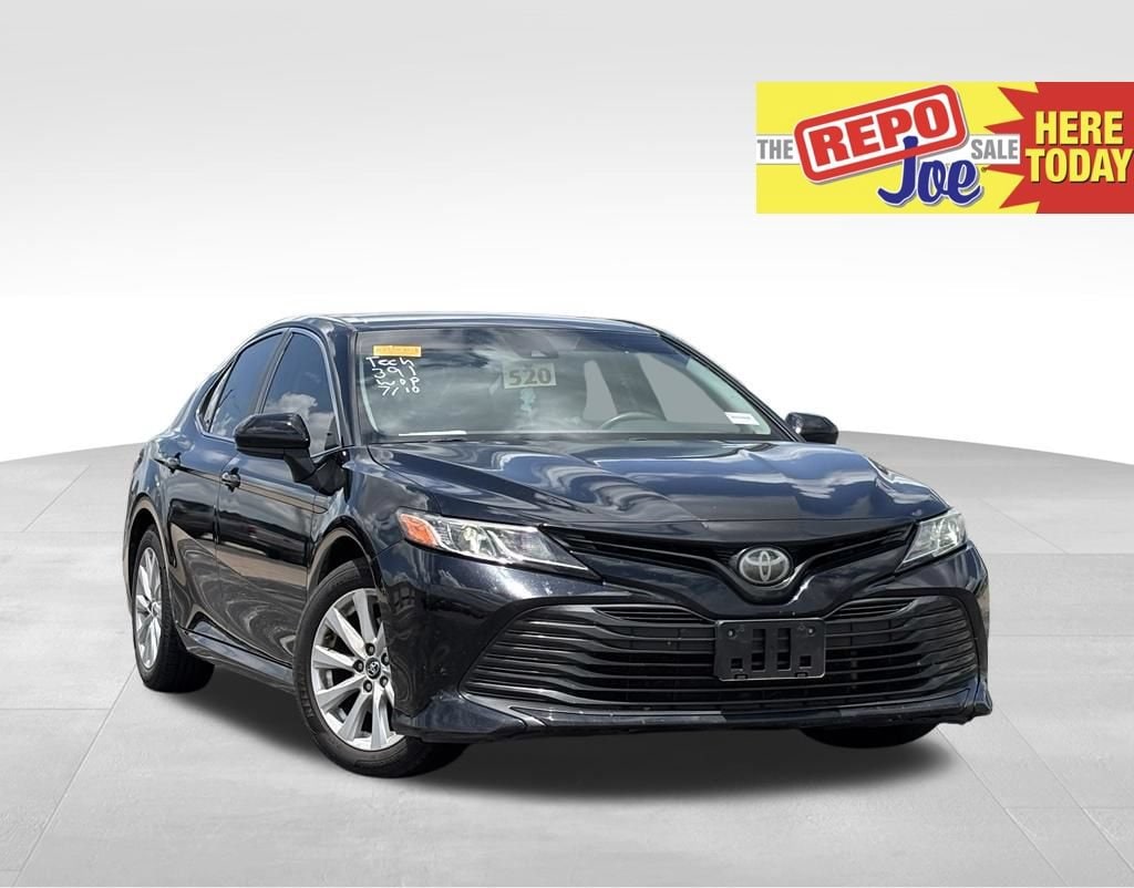 2019 Toyota Camry LE FWD