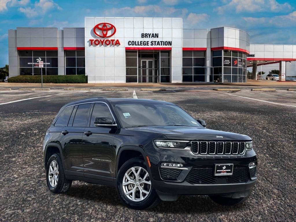 2023 Jeep Grand Cherokee Limited's photo