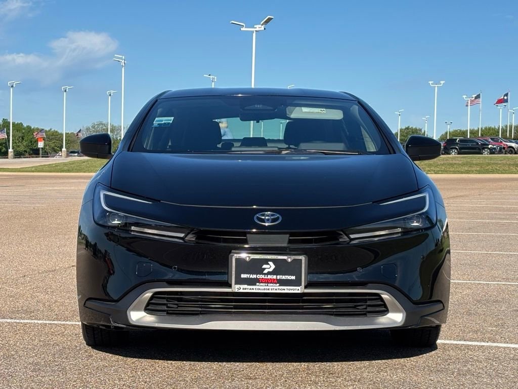 Used 2025 Toyota Prius Plug-in Hybrid SE Hatchback