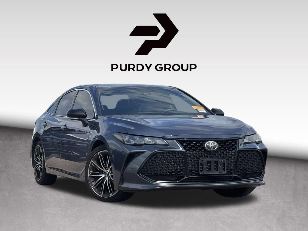 2019 Toyota Avalon XSE's photo