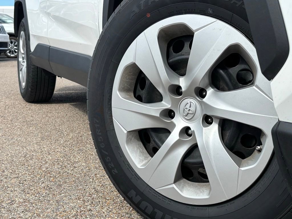 Used 2024 Toyota RAV4 LE with VIN 2T3F1RFV4RC415654 for sale in Northfield, Minnesota