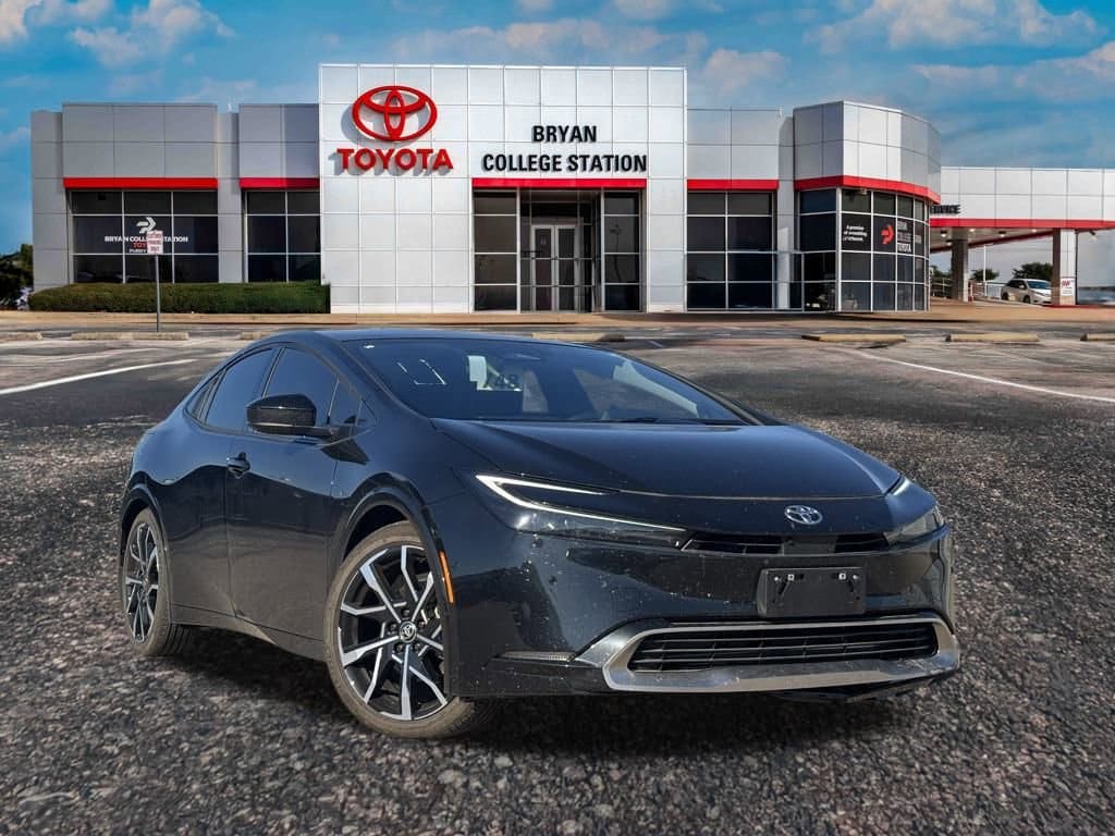 2024 Toyota Prius Prime XSE Premium's photo