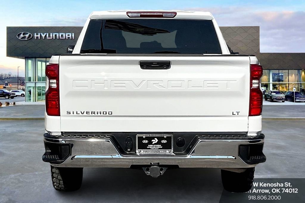 2023 Chevrolet Silverado 1500 LT photo 4
