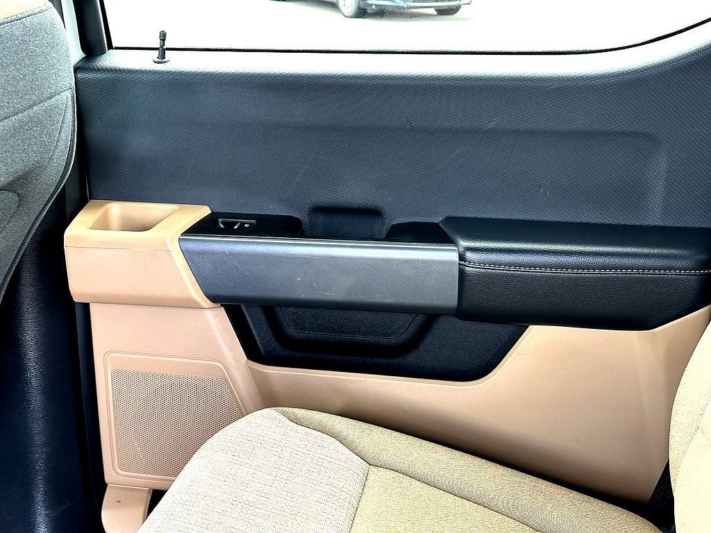 2023 Ford F-150 XLT - Photo 17