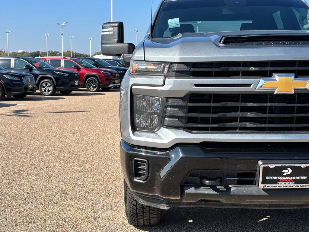 Used 2024 Chevrolet Silverado 2500 HD Custom Truck Crew Cab