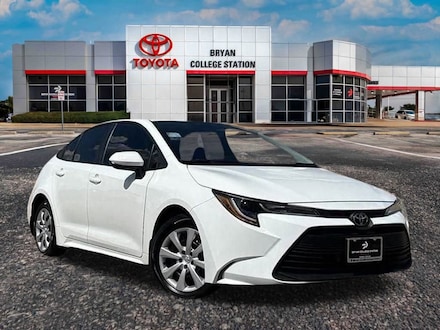 2025 Toyota Corolla LE Sedan
