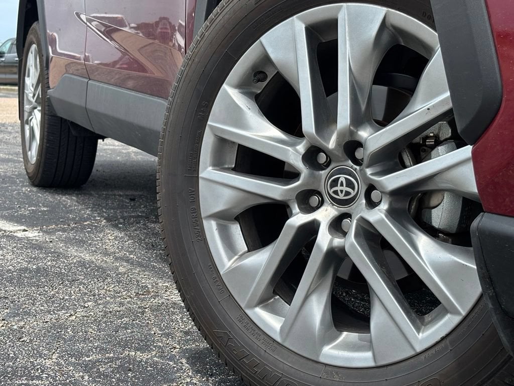 Used 2025 Toyota RAV4 XLE Premium SUV