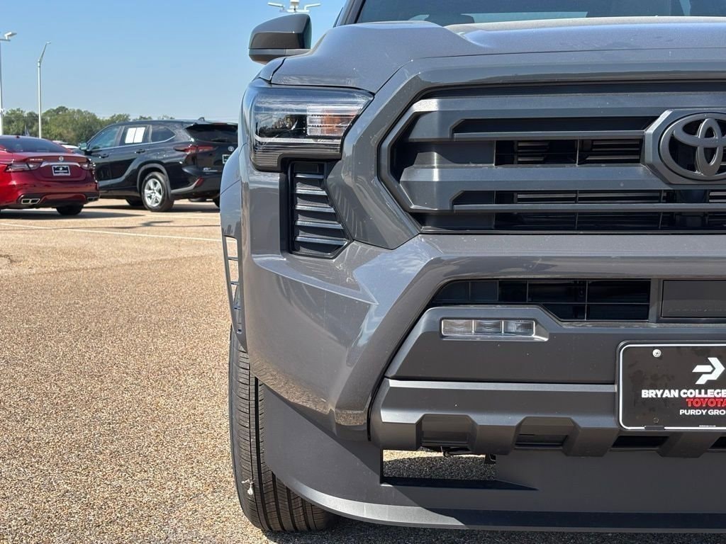 New 2025 Toyota Tacoma SR5 4X4 DOUBLE CAB