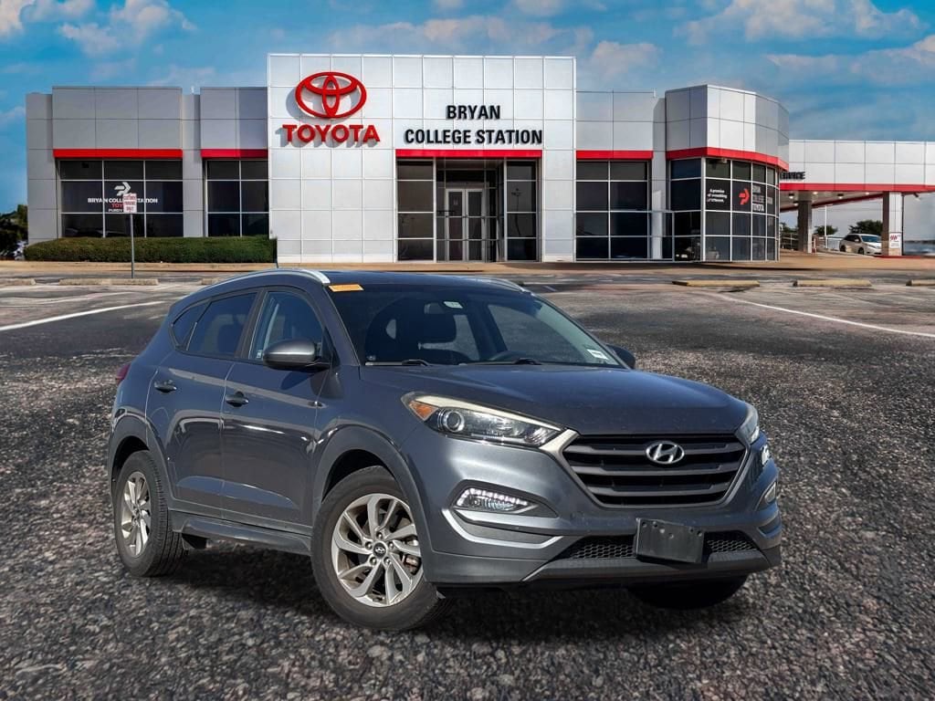 2016 Hyundai Tucson SE's photo