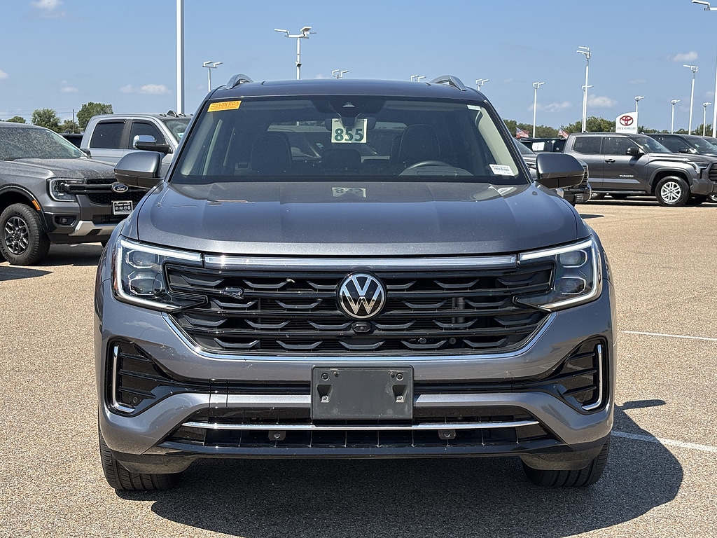 Used 2024 Volkswagen Atlas 2.0T SEL Premium R-Line SUV