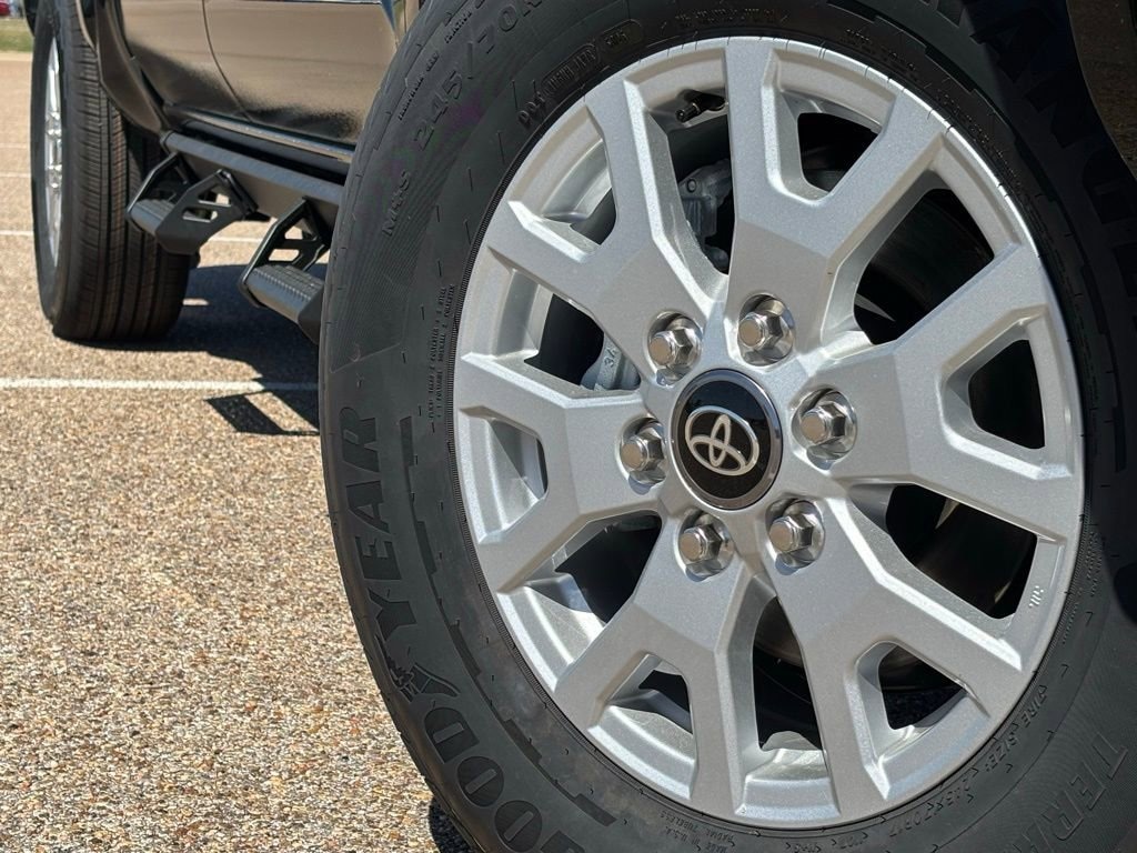New 2026 Toyota Tacoma SR5 4X4 DOUBLE CAB