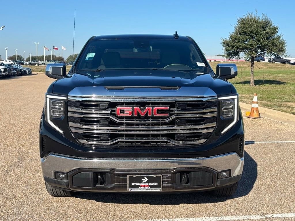 Used 2025 GMC Sierra 1500 SLT Truck Crew Cab