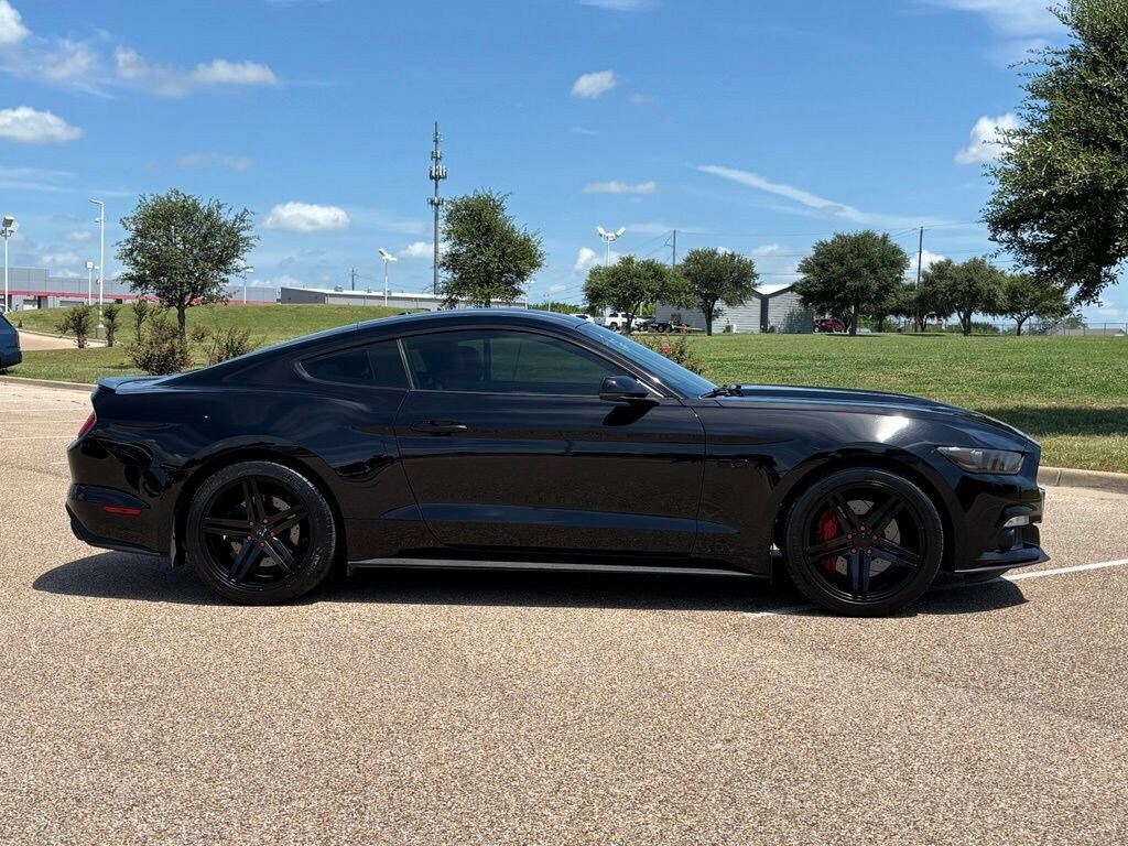 Used 2017 Ford Mustang GT Coupe