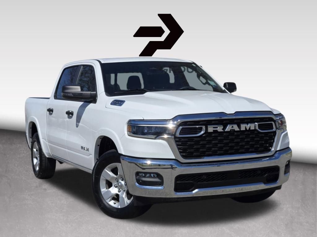 2025 RAM 1500 Big Horn/Lone Star 4x4 Crew Cab 5'7's photo