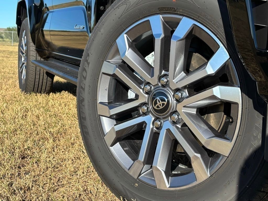 New 2025 Toyota 4Runner i-FORCE MAX Limited 4WD LIMITED