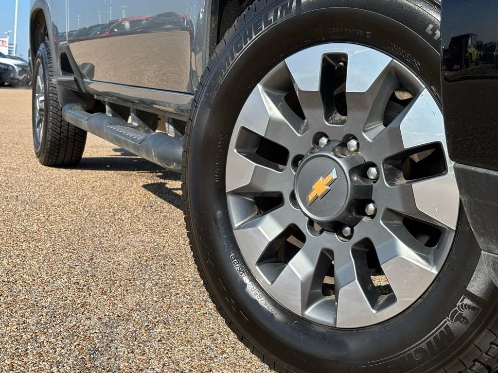 Used 2024 Chevrolet Silverado 2500 HD Custom Truck Crew Cab