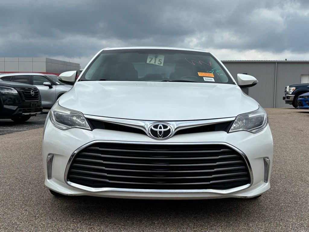 Used 2016 Toyota Avalon XLE Premium Sedan