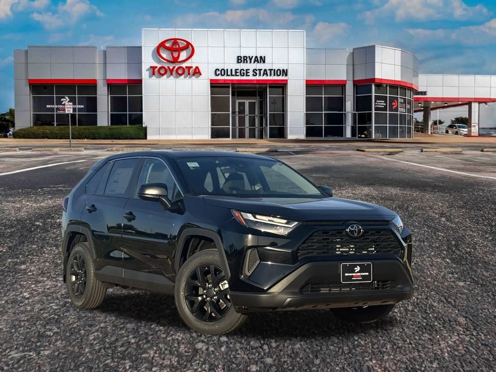 2025 Toyota RAV4 LE's photo