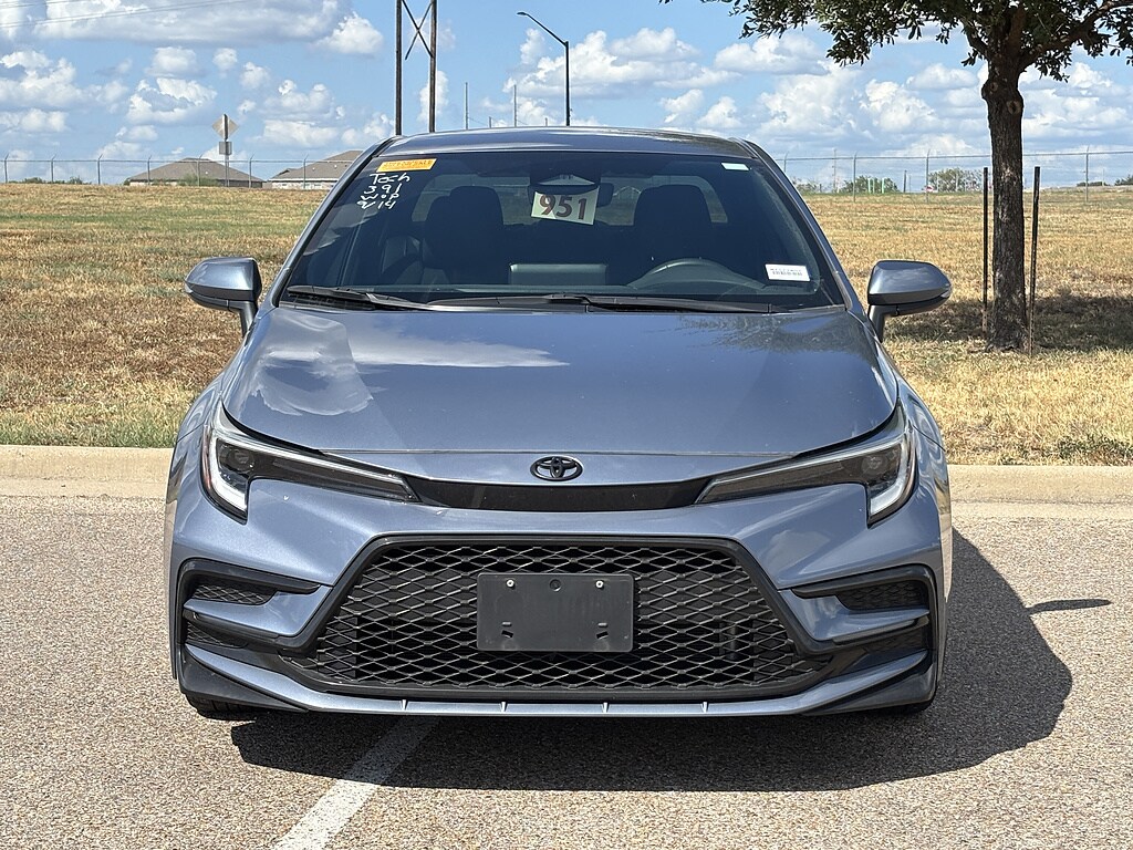 Used 2024 Toyota Corolla SE Sedan