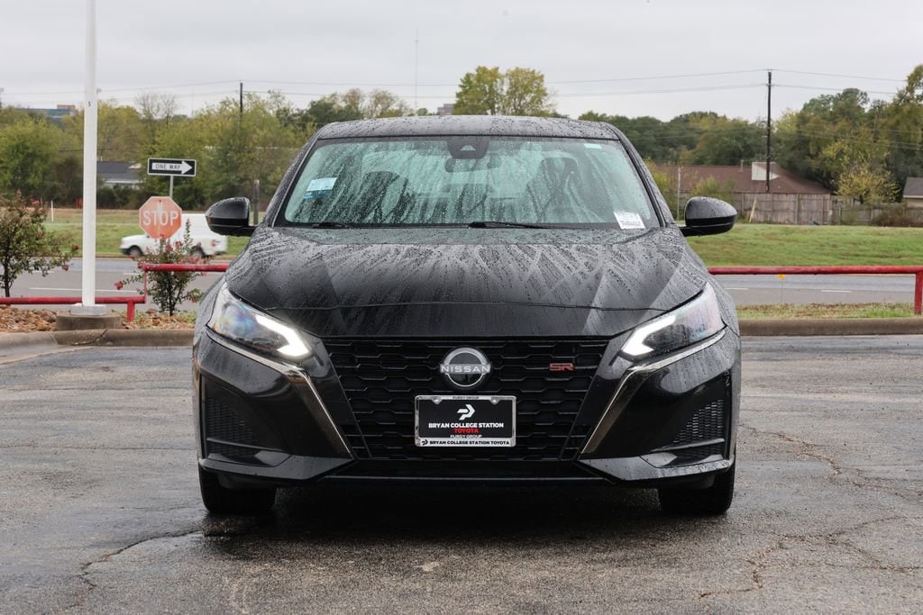 Used 2024 Nissan Altima 2.5 SR Sedan