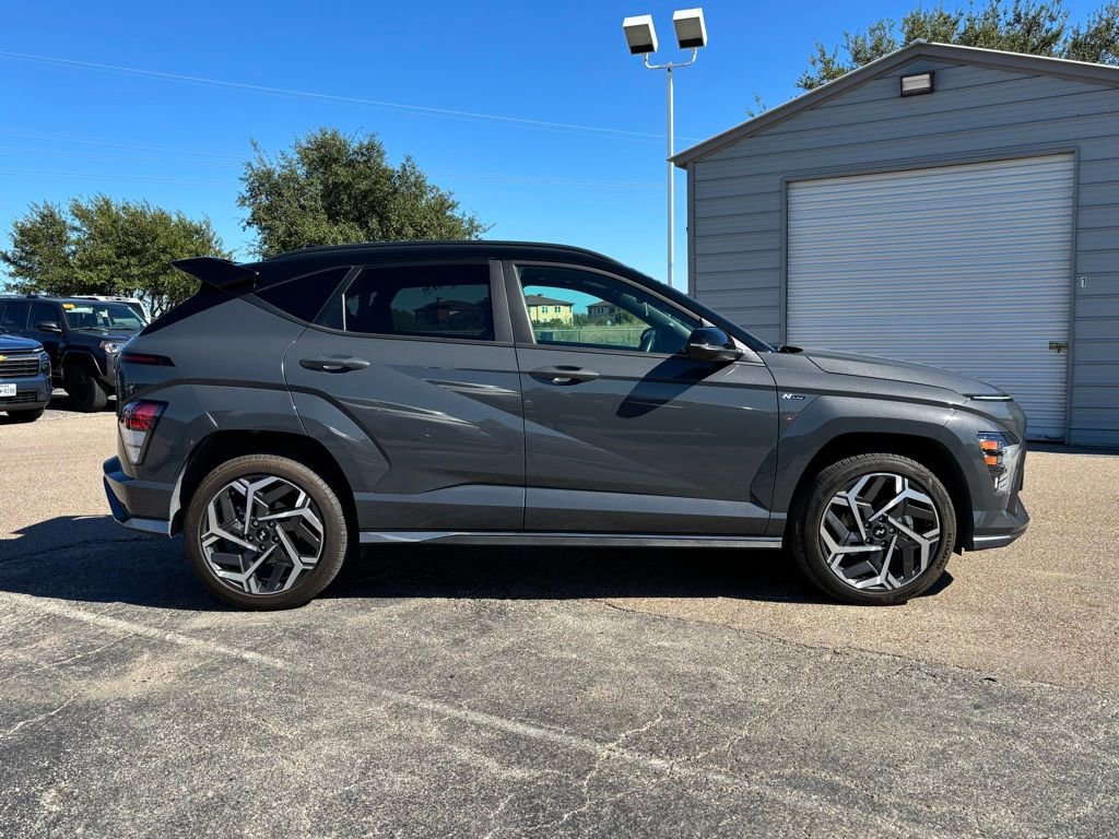 2024 Hyundai Kona N Line photo 4