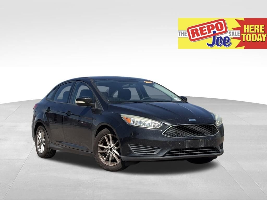 Used 2015 Ford Focus SE Sedan