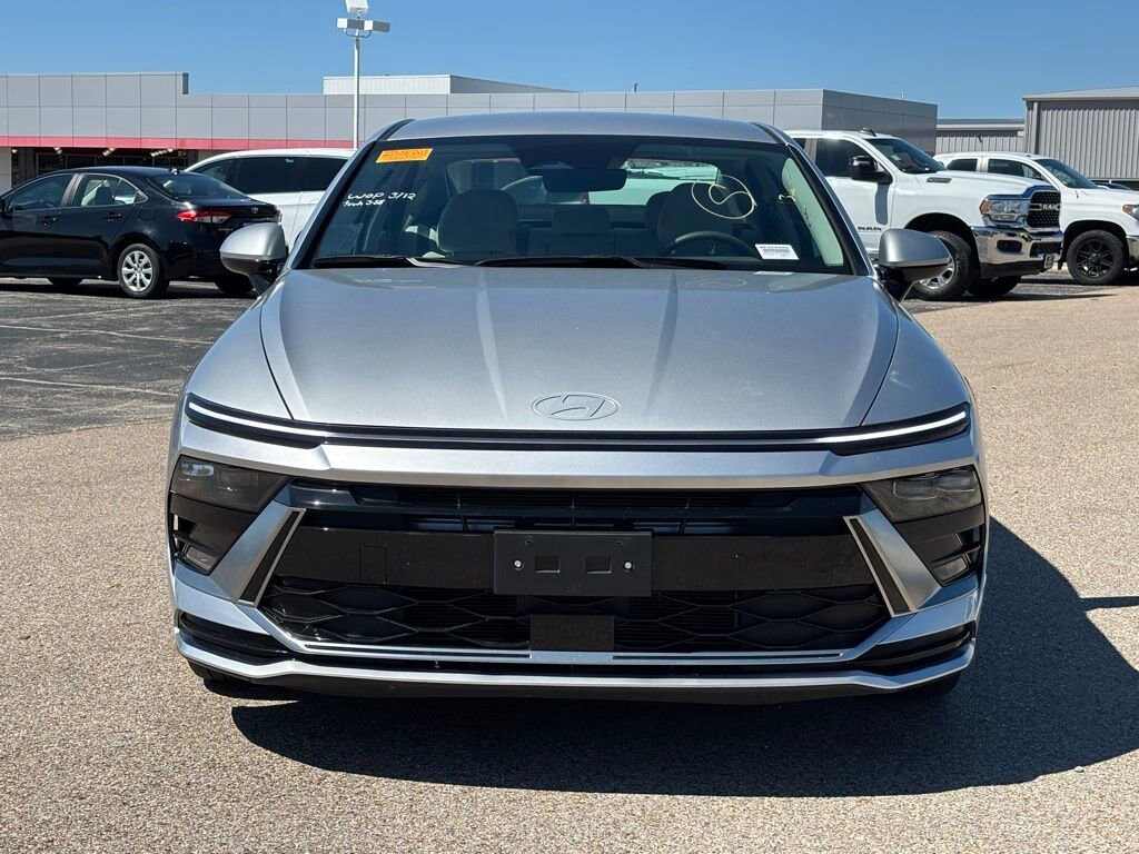 Used 2025 Hyundai Sonata SEL Sedan