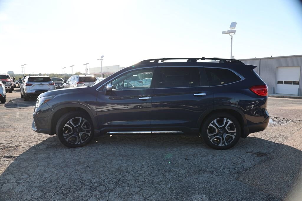 Used 2023 Subaru Ascent Touring 7-Passenger SUV