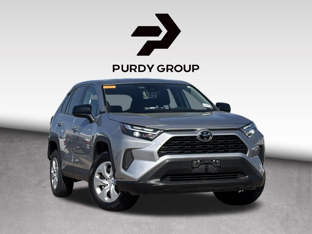 2023 Toyota RAV4 LE