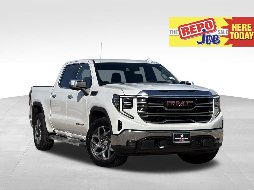 Used 2022 GMC Sierra 1500 SLT Truck Crew Cab