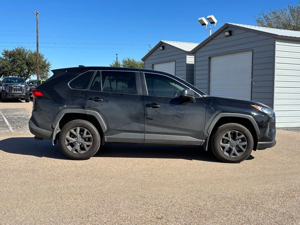 Used 2022 Toyota RAV4 LE SUV