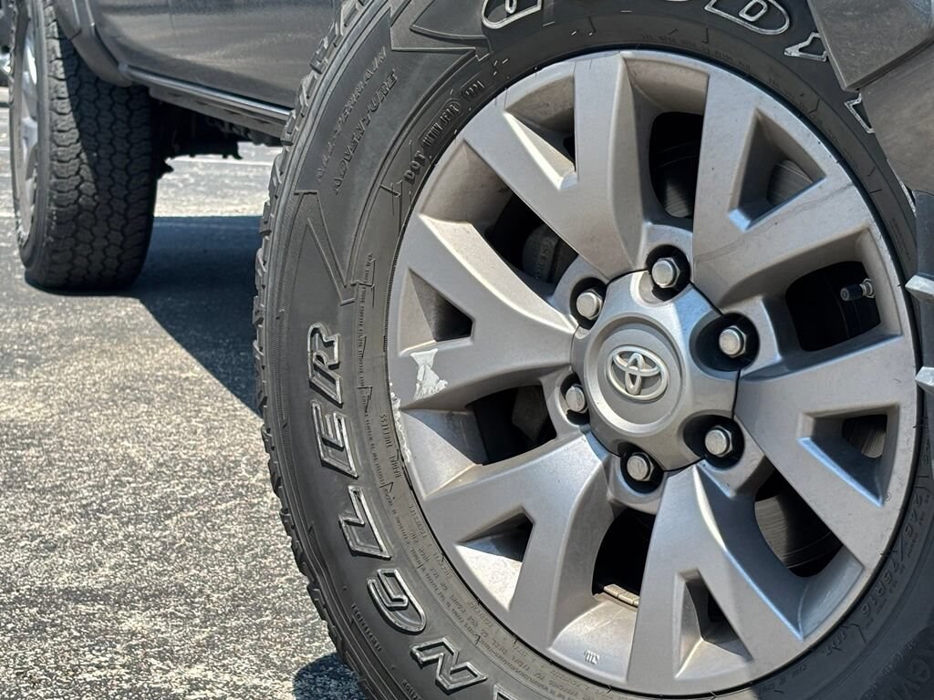 Used 2017 Toyota Tacoma SR5 V6 Truck Double Cab