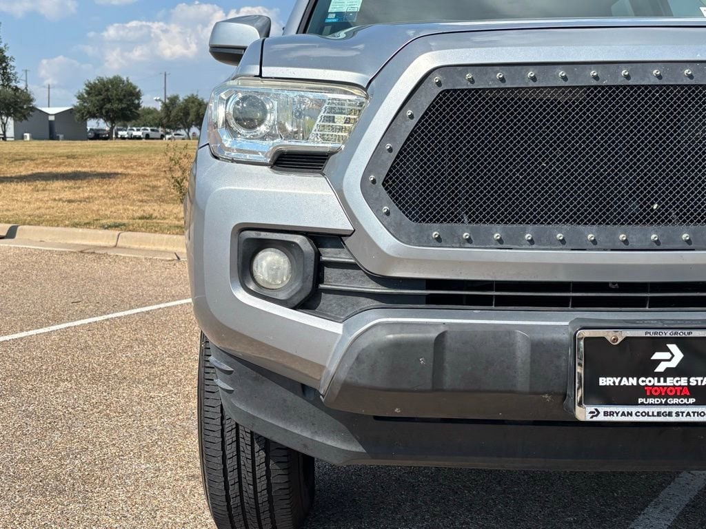 Used 2016 Toyota Tacoma SR5 V6 Truck Double Cab