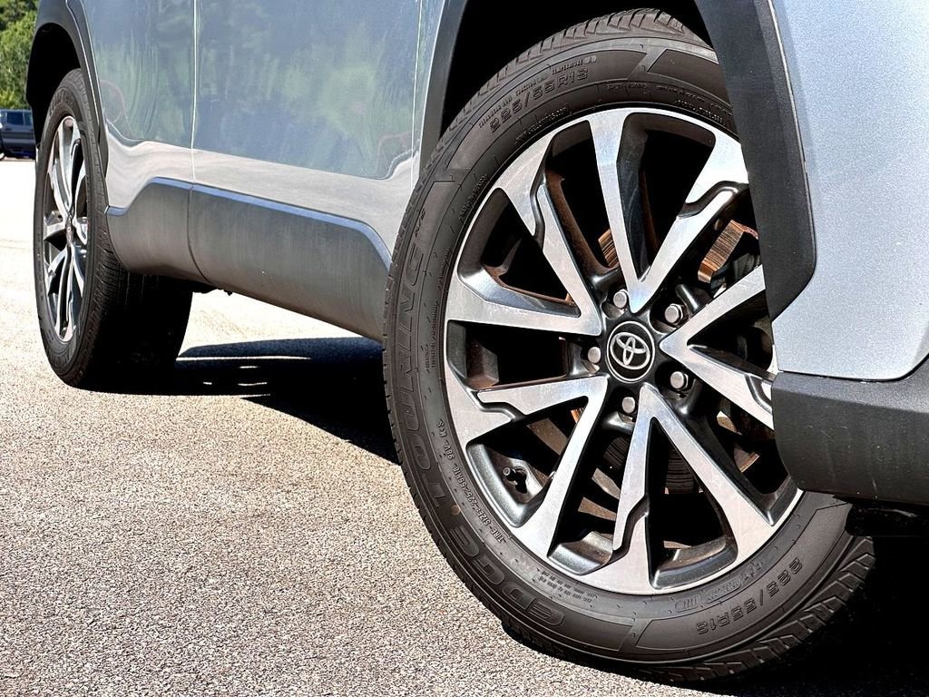 Used 2024 Toyota Corolla Cross XLE SUV