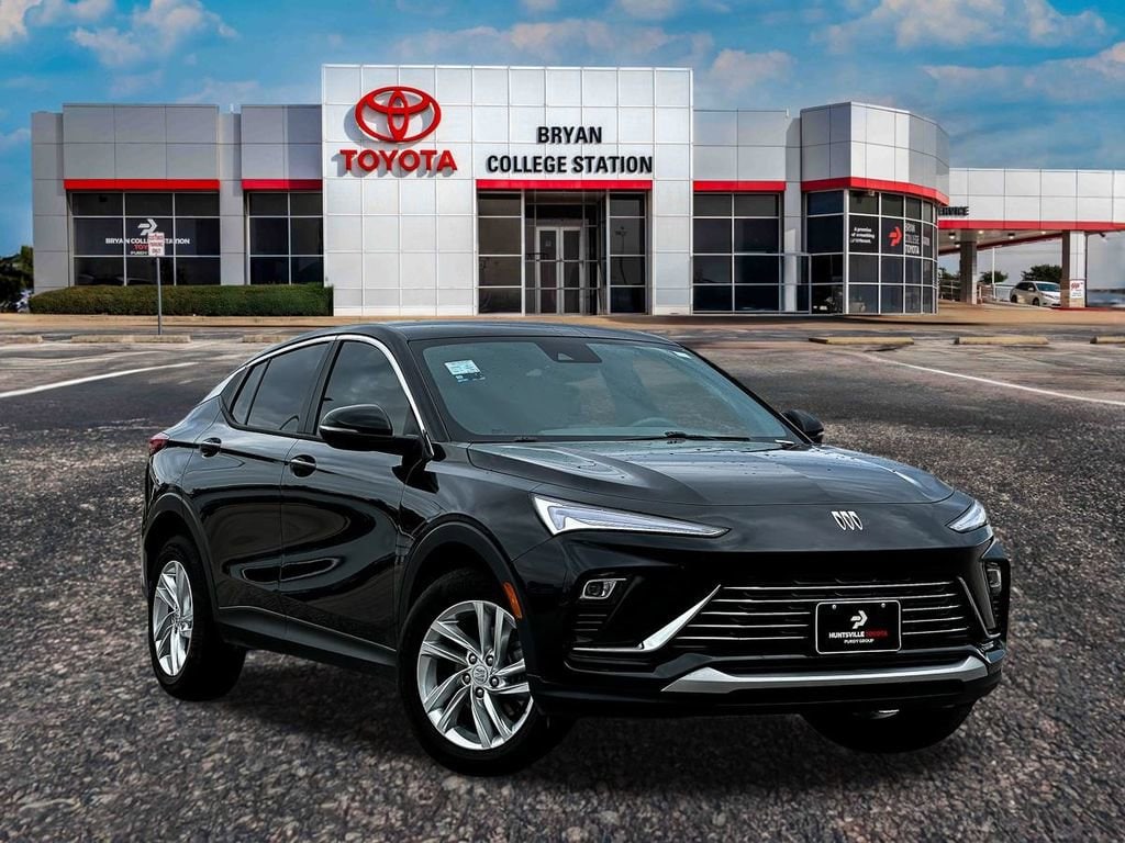 2025 Buick Envista Preferred's photo