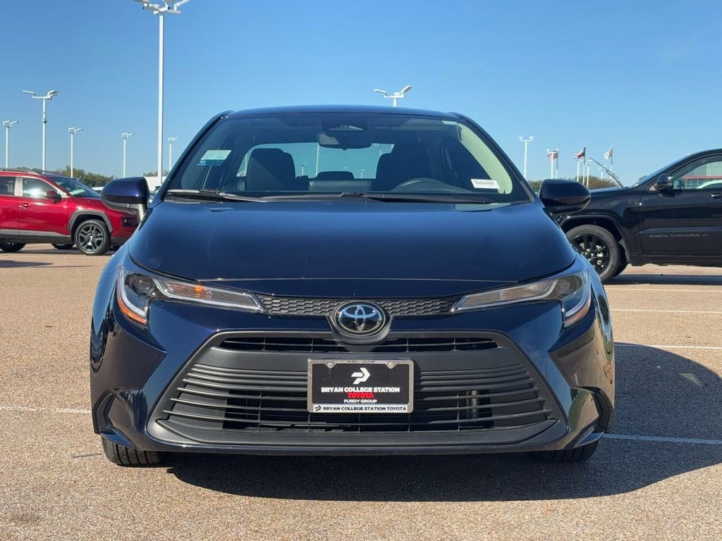 Certified 2025 Toyota Corolla LE Sedan
