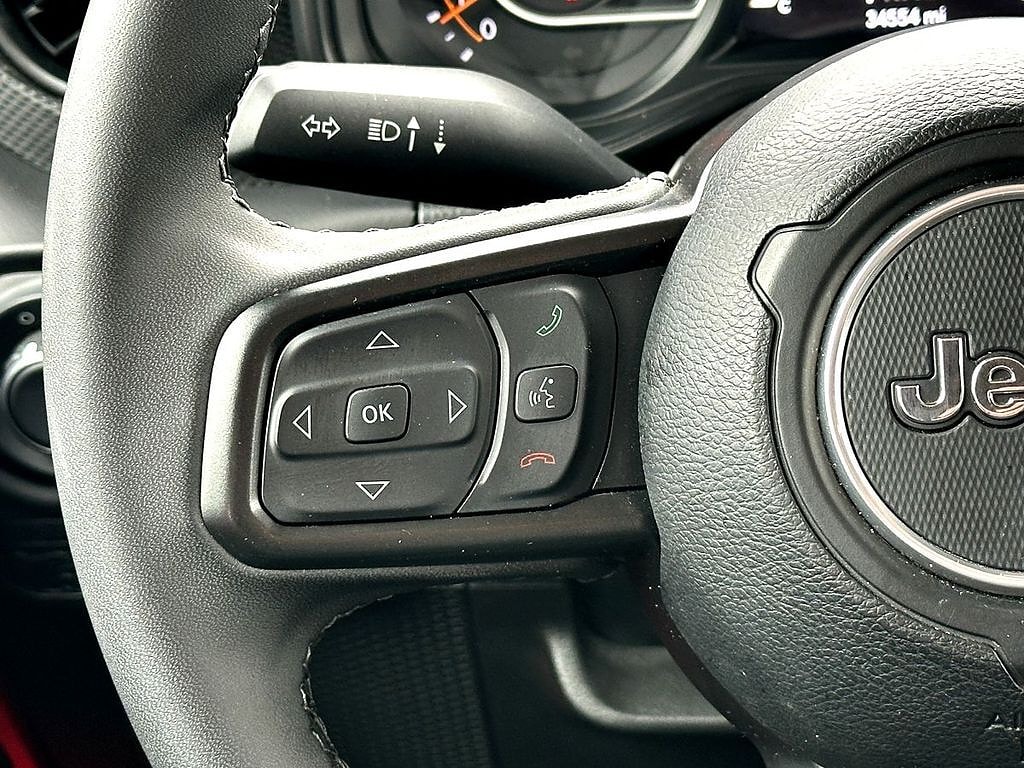 2025 Jeep Wrangler 4-Door Rubicon - Photo 22