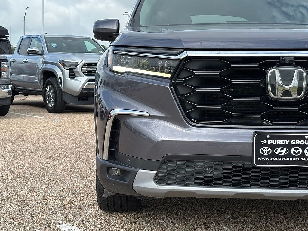 Used 2023 Honda Pilot Elite SUV