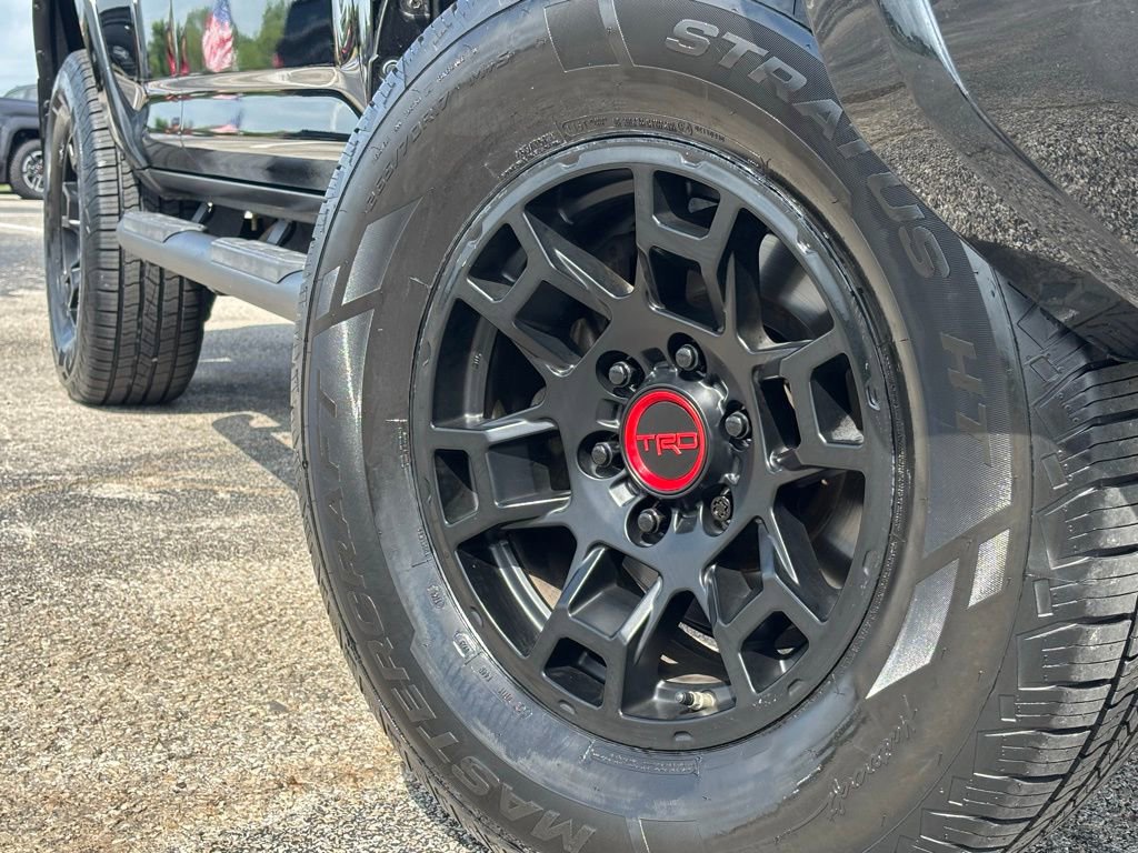 Used 2019 Toyota 4Runner TRD Off-Road Premium with VIN JTEBU5JR4K5634680 for sale in Bryan, TX
