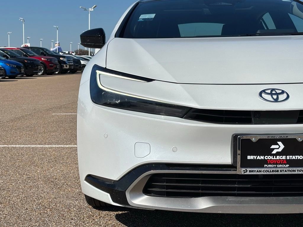 Used 2024 Toyota Prius Prime XSE Premium Hatchback