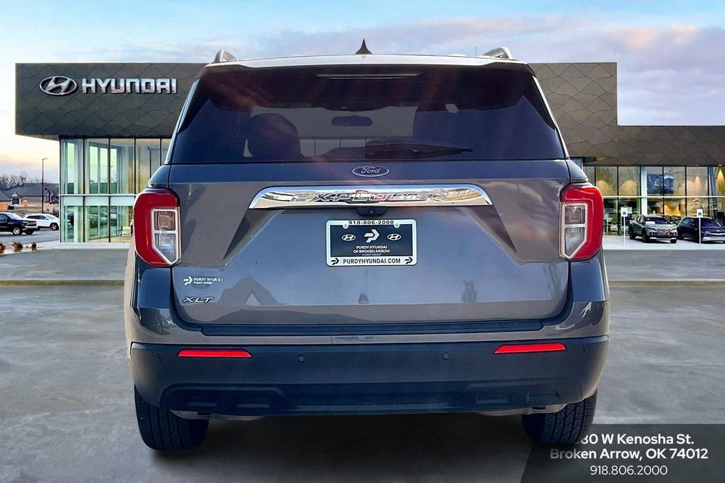 2021 Ford Explorer XLT photo 3