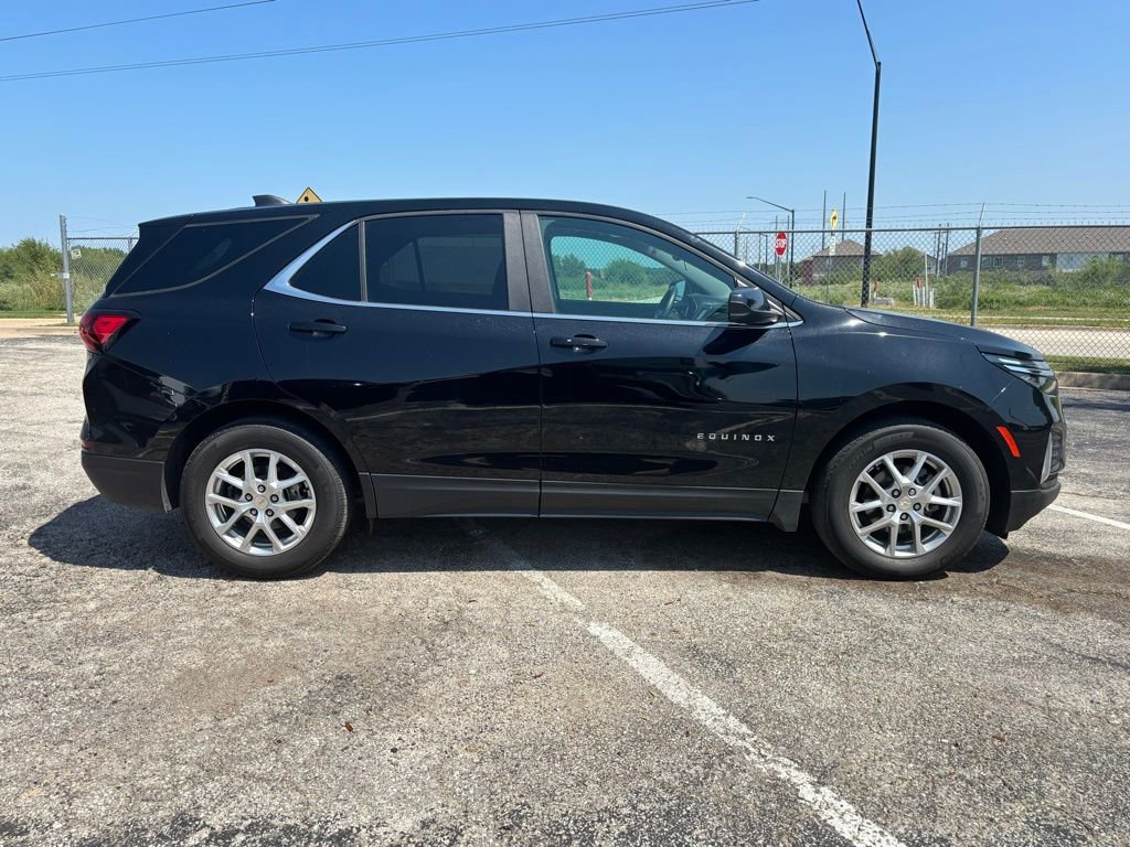 2023 Chevrolet Equinox LT photo 4