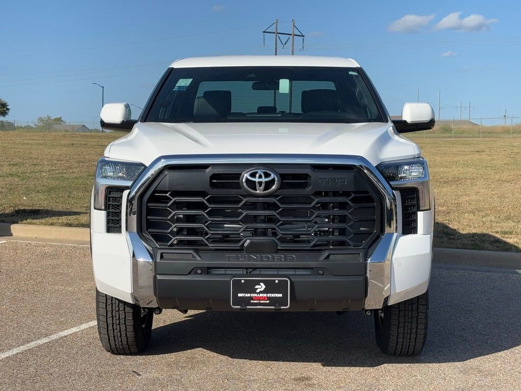 New 2026 Toyota Tundra SR5 SR5 CREWMAX 5.5