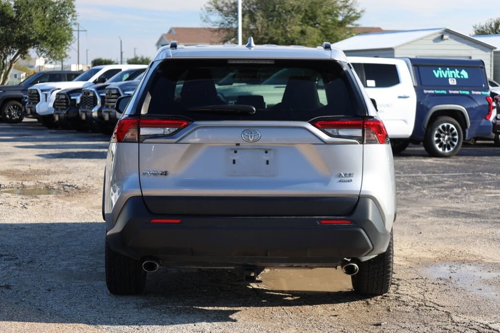 Used 2019 Toyota RAV4 XLE SUV