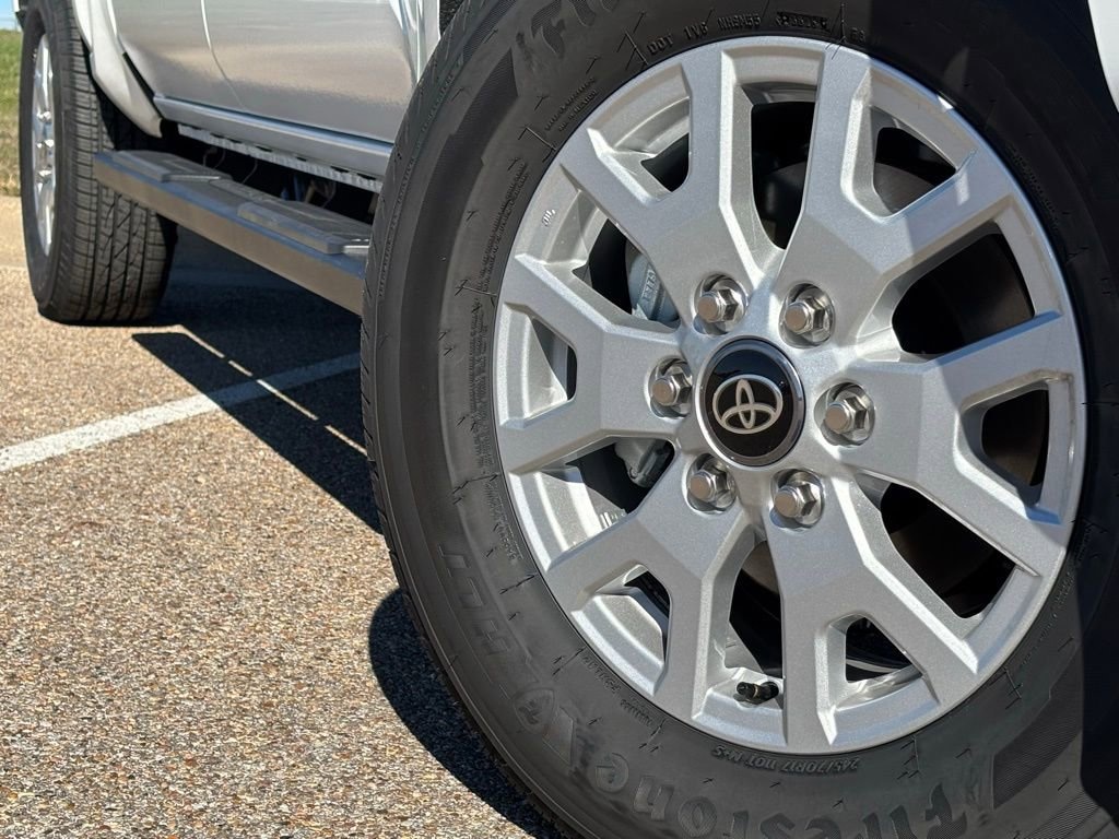 New 2026 Toyota Tacoma SR 4X2 DOUBLE CAB