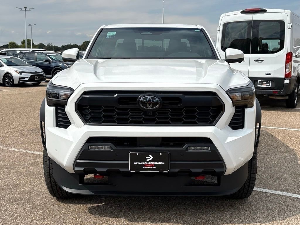 New 2025 Toyota Tacoma i-FORCE MAX TRD Off-Road 4X4 DOUBLE CAB HV
