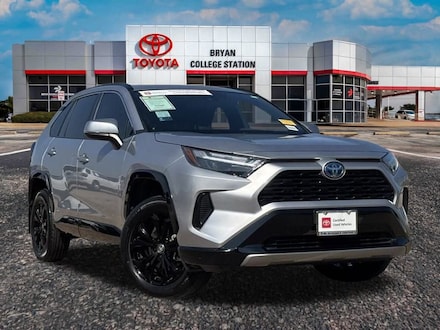 2024 Toyota RAV4 Hybrid SE SUV